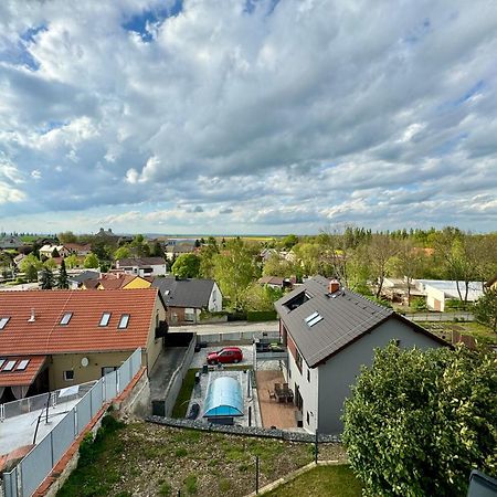 Byt Apartman 74M2 Vyhled Klid Priroda Prag Exteriör bild